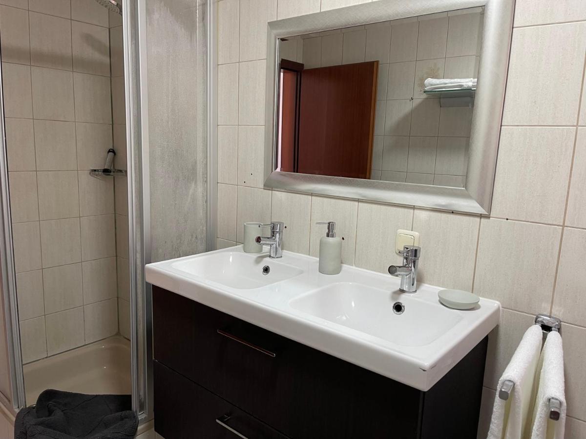 Apartment Helle Zwei-zimmer-stadt-wohnung Am Bismarkplatz Mit Tiefgarage Landshut